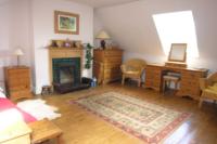 Flat / Apartment, 3 bedrooms, Freehold