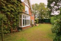 Detached House, 6 bedrooms, Freehold