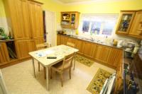 Bungalow, 4 bedrooms, Freehold