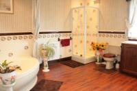 Other, 6 bedrooms, Freehold