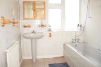 Detached House, 5 bedrooms, Freehold