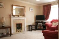 Detached House, 4 bedrooms, Freehold