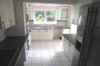 Semi-Detached House, 3 bedrooms, Freehold