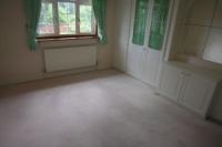 Semi-Detached House, 3 bedrooms, Freehold
