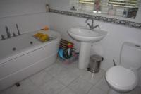 Detached House, 4 bedrooms, Freehold