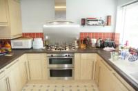 Semi-Detached House, 3 bedrooms, Freehold