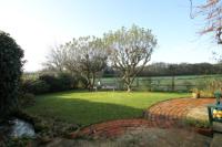 Semi-Detached House, 3 bedrooms, Freehold