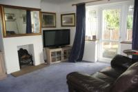 Semi-Detached House, 5 bedrooms, Freehold