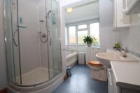 Detached House, 4 bedrooms, Freehold