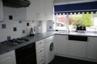 Semi-Detached House, 3 bedrooms, Freehold