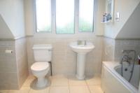 Detached House, 4 bedrooms, Freehold