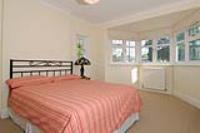 Semi-Detached House, 4 bedrooms, Freehold
