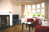 End-of-Terrace House, 3 bedrooms, Freehold