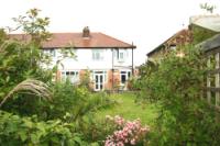 End-of-Terrace House, 3 bedrooms, Freehold
