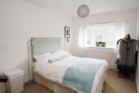 Mid-Terrace House, 3 bedrooms, Freehold