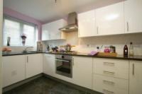 End-of-Terrace House, 4 bedrooms, Freehold