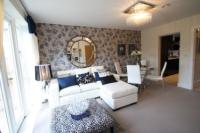 Semi-Detached House, 3 bedrooms, Freehold