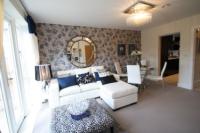 Semi-Detached House, 3 bedrooms, Freehold