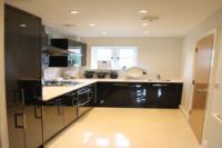 Semi-Detached House, 3 bedrooms, Freehold