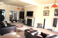 End-of-Terrace House, 3 bedrooms, Freehold