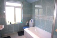 End-of-Terrace House, 3 bedrooms, Freehold
