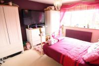 Semi-Detached House, 4 bedrooms, Freehold