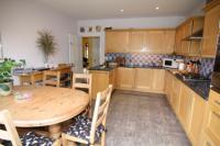 Detached House, 5 bedrooms, Freehold