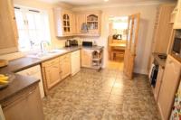 Semi-Detached House, 3 bedrooms, Freehold