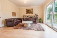 Detached House, 5 bedrooms, Freehold