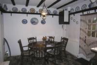 Semi-Detached House, 3 bedrooms, Freehold