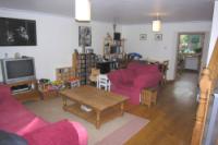 Mid-Terrace House, 3 bedrooms, Freehold