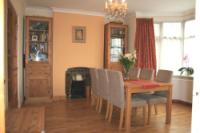 Semi-Detached House, 3 bedrooms, Freehold