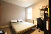 End-of-Terrace House, 2 bedrooms, Freehold