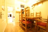 Mid-Terrace House, 5 bedrooms, Freehold