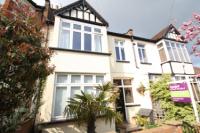 Mid-Terrace House, 5 bedrooms, Freehold
