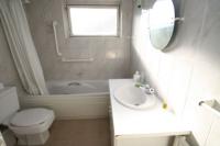 End-of-Terrace House, 3 bedrooms, Freehold