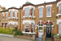 Mid-Terrace House, 4 bedrooms, Freehold