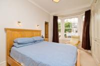 End-of-Terrace House, 3 bedrooms, Freehold