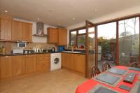 Semi-Detached House, 3 bedrooms, Freehold