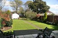 Mid-Terrace House, 3 bedrooms, Freehold