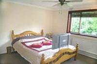 Semi-Detached House, 3 bedrooms, Freehold