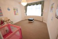 Semi-Detached House, 3 bedrooms, Freehold
