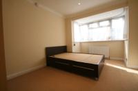 Semi-Detached House, 4 bedrooms, Freehold