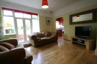 Semi-Detached House, 4 bedrooms, Freehold