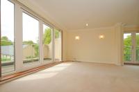 End-of-Terrace House, 4 bedrooms, Freehold