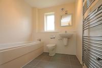 End-of-Terrace House, 4 bedrooms, Freehold