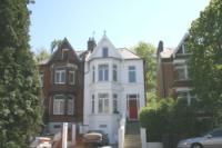 Semi-Detached House, 5 bedrooms