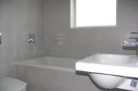 Flat / Apartment, 3 bedrooms, Share of Freehold