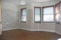 Mid-Terrace House, 3 bedrooms, Freehold