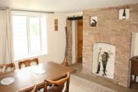 Cottage, 3 bedrooms, Freehold